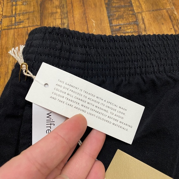 NEW Wilfred Free Black Shorts - Picture 7 of 11
